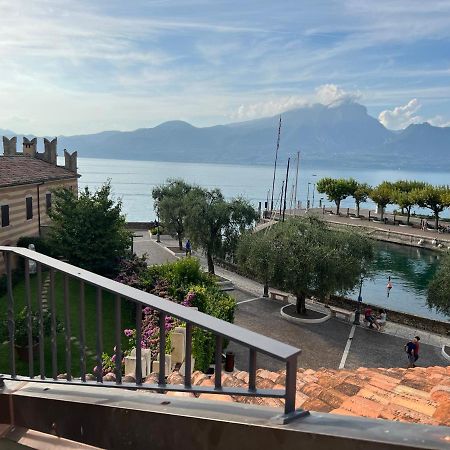 Suite La Castellana Torri Del Benaco Dış mekan fotoğraf