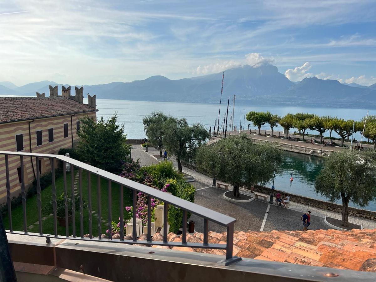 Suite La Castellana Torri Del Benaco Dış mekan fotoğraf
