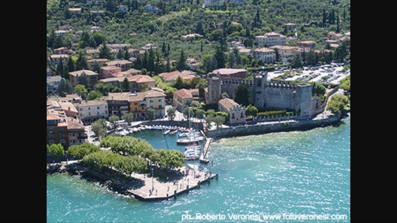 Suite La Castellana Torri Del Benaco Dış mekan fotoğraf