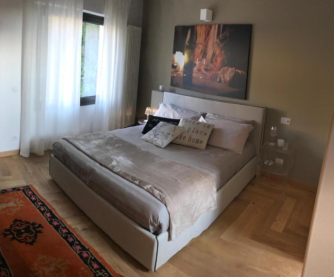 Suite La Castellana Torri Del Benaco Dış mekan fotoğraf