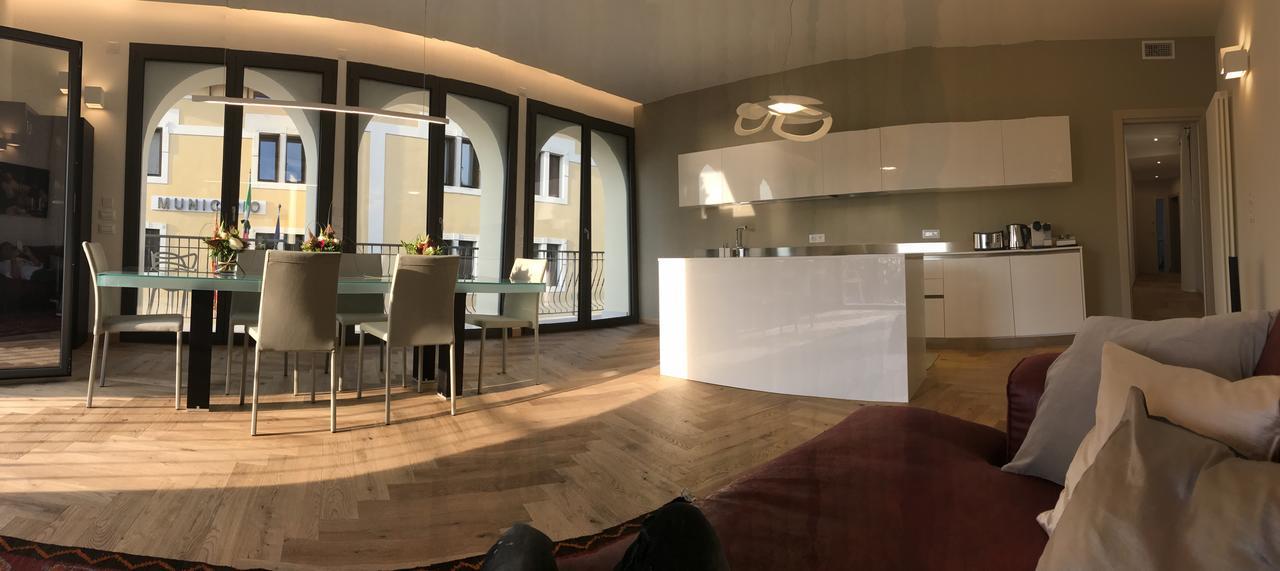 Suite La Castellana Torri Del Benaco Dış mekan fotoğraf